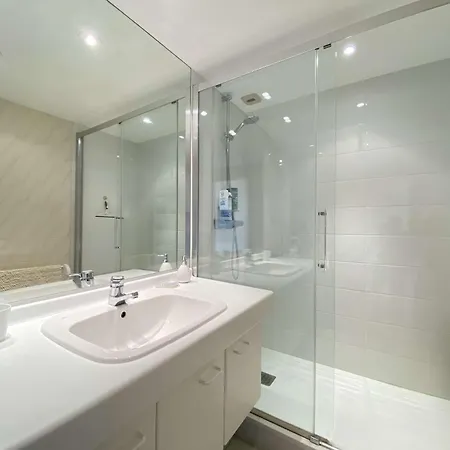 Apartment Ker Suzer, Spacieux T4 - Face Mer, Zone Pietonne - - Lb340-003